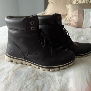 Timberland Boots. Black leather sz 7.5